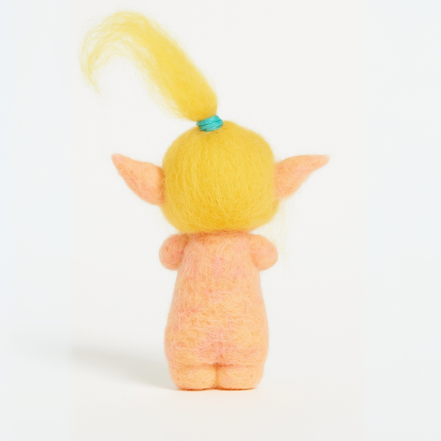 Silke Schüchtern - Filzfigur aus Wolle (Handmade)